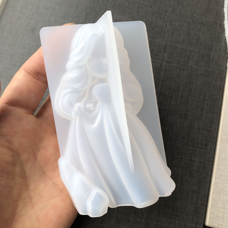 3D Cute Princess Silicone Cand - огляд і ціна Soap Making Utensils