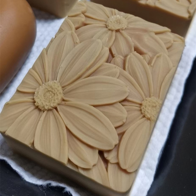 Newest!!!3d Elegant Sunflower  - огляд і ціна Soap Making Formula